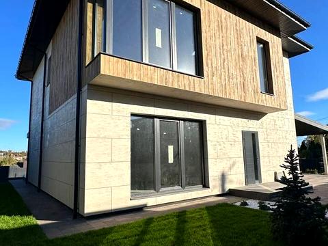 будинок за адресою Ватутіна пров.