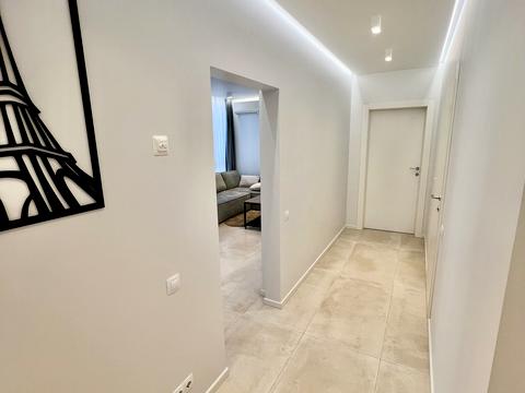 квартира по адресу Джона Маккейна ул. (Кудри Ивана), 1-Б