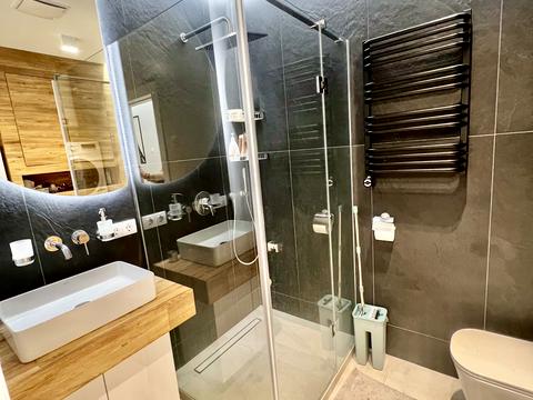 квартира по адресу Джона Маккейна ул. (Кудри Ивана), 1-Б