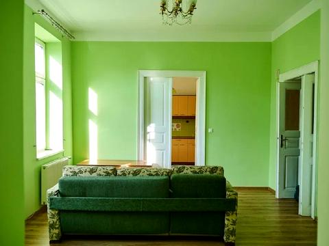 квартира за адресою Івана Богуна вул., 6