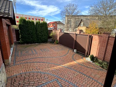 будинок за адресою пров.Славетний, 4