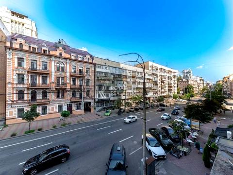 коммерческая по адресу Саксаганского ул., 119