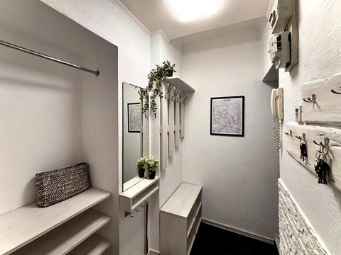 квартира за адресою Марії Приймаченко бульв. (Академіка Ліхачова), 6-А