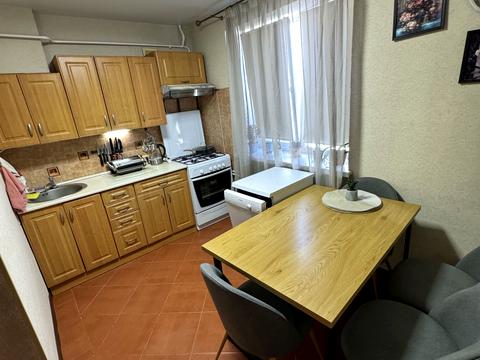 квартира за адресою Білодібровна вул., 2