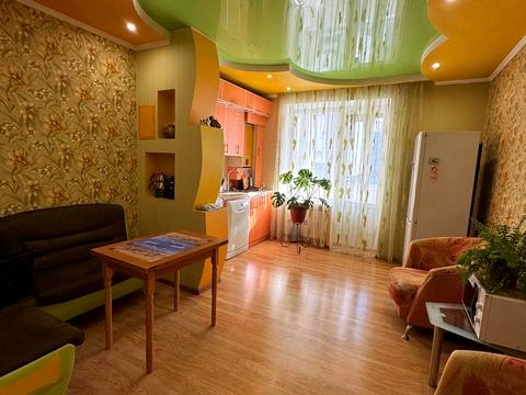 квартира за адресою Зарічанська вул., 11л