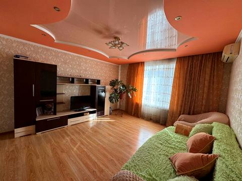 квартира за адресою Зарічанська вул., 11л