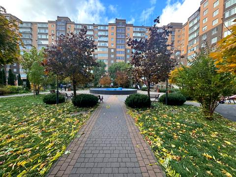 квартира за адресою Зарічанська вул., 11л