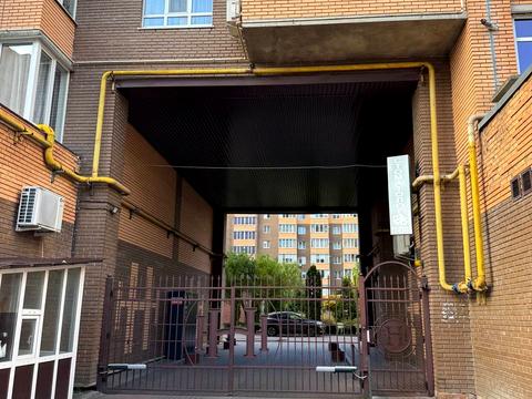 квартира за адресою Зарічанська вул., 11л