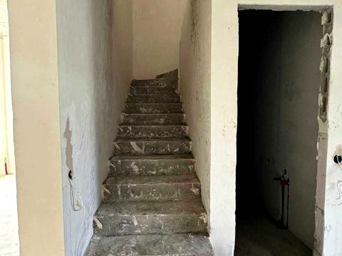 будинок за адресою Зоряна