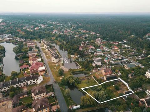 участок по адресу 