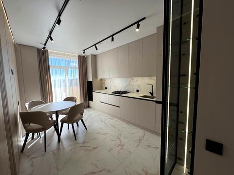 квартира по адресу Угорская ул., 14