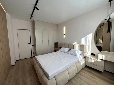 квартира по адресу Угорская ул., 14