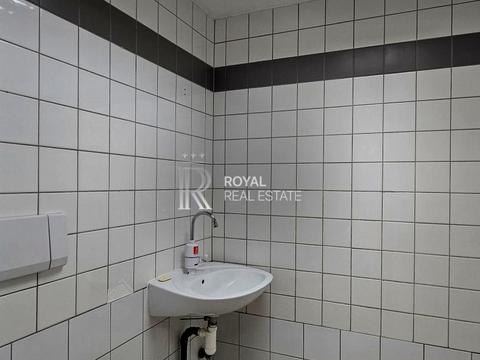 комерційна за адресою Велика Васильківська вул. (Червоноармійська), 67/7