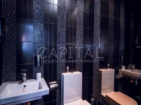 комерційна за адресою Велика Васильківська вул. (Червоноармійська), 67/7