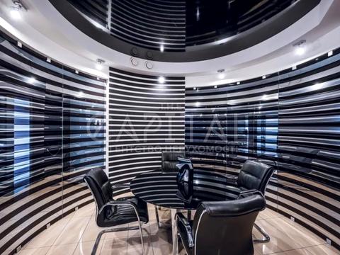 комерційна за адресою Велика Васильківська вул. (Червоноармійська), 67/7