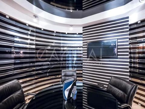 комерційна за адресою Велика Васильківська вул. (Червоноармійська), 67/7