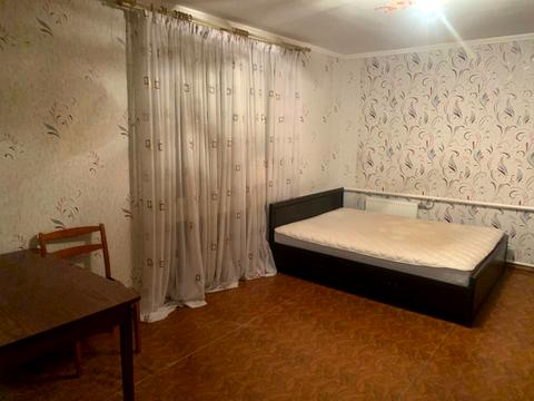 квартира за адресою Василя Вишиваного вул., 13/2