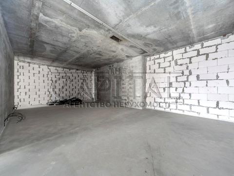 комерційна за адресою Предславинська вул., 20