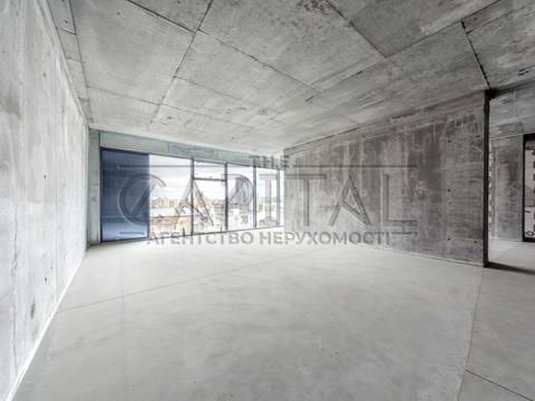 комерційна за адресою Предславинська вул., 20