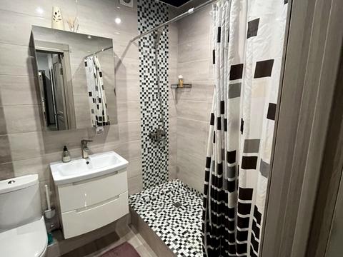 квартира за адресою Радистів вул., 34-Б