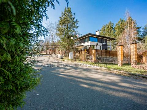 будинок за адресою Дружби вул.