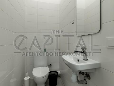 комерційна за адресою Редутна вул., 60