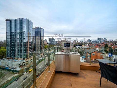 комерційна за адресою Редутна вул., 60