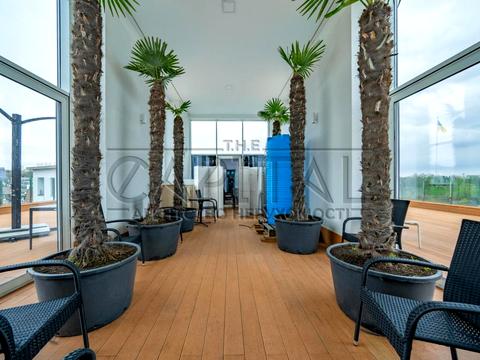 комерційна за адресою Редутна вул., 60