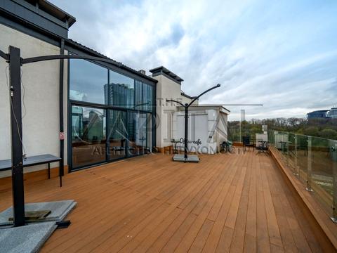 комерційна за адресою Редутна вул., 60