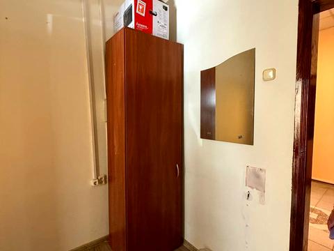 комерційна за адресою Володимирська вул., 94