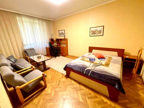 квартира по адресу Гетьмана Дорошенко ул. (Жовтневая), 34