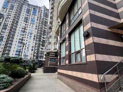 комерційна за адресою Василя Тютюнника вул. (Анрі Барбюса), 37/1