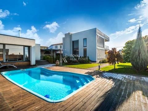 будинок за адресою 126-та Садова вул.