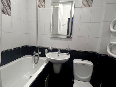 квартира по адресу Степана Бандеры ул., 44