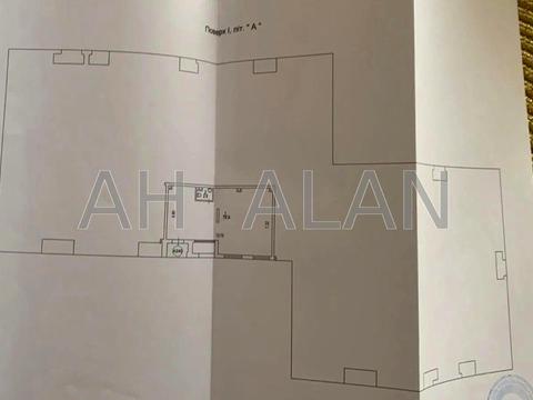 комерційна за адресою Дніпровська набережна вул., 16-Г