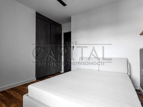 будинок за адресою Квітки Цісик вул.