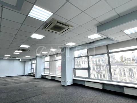 коммерческая по адресу Большая Васильковская ул. (Красноармейская), 5