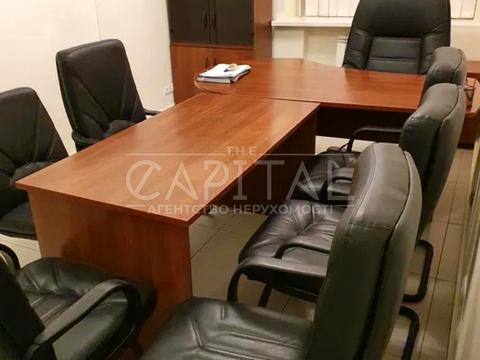 комерційна за адресою Шовковична вул., 13/2