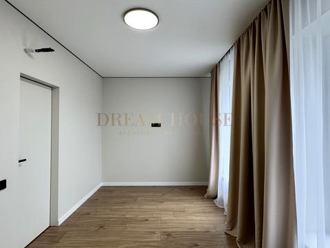 будинок за адресою Сім'ї Шкарівських вул.