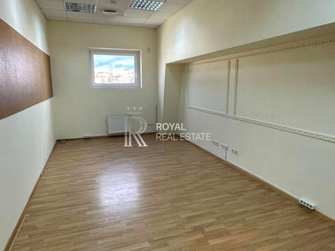 комерційна за адресою Володимирська вул., 101 к1