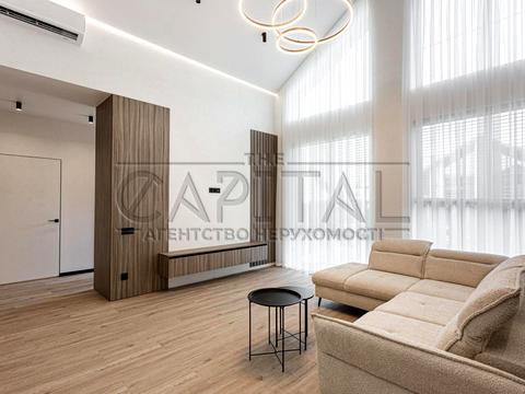 будинок за адресою Подільська вул., 8