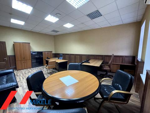 комерційна за адресою Фролівська вул., 1/6