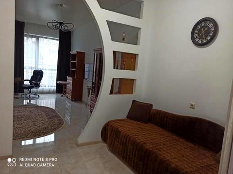 квартира за адресою Богдана Хмельницького вул., 43