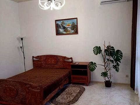 квартира за адресою Богдана Хмельницького вул., 43