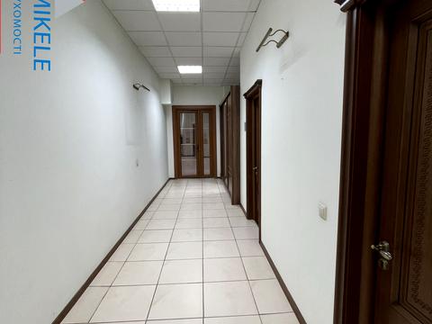 комерційна за адресою Фролівська вул., 1/6