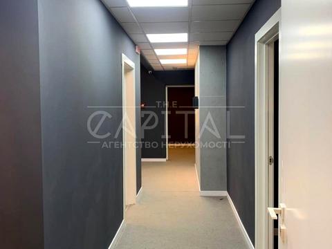 комерційна за адресою Володимира Івасюка просп. (Героїв Сталінграду), 4-А