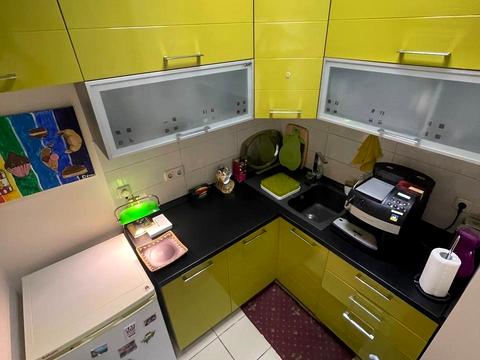 комерційна за адресою Фролівська вул., 1/6