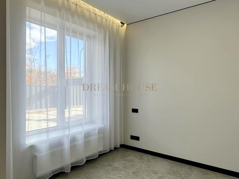 будинок за адресою Сім'ї Шкарівських вул.