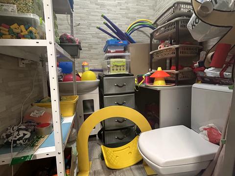 кімната за адресою Чорноморськ (Іллічівськ), Захисників України вул. (1-го Травня), 1В