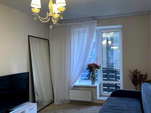 квартира за адресою Героїв Небесної Сотні просп., 16/26